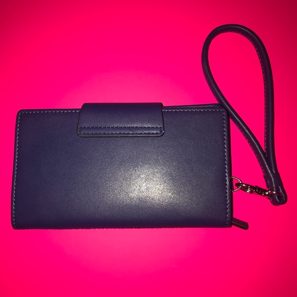 WRISTLET WALLET!!! - Picture 2 of 4